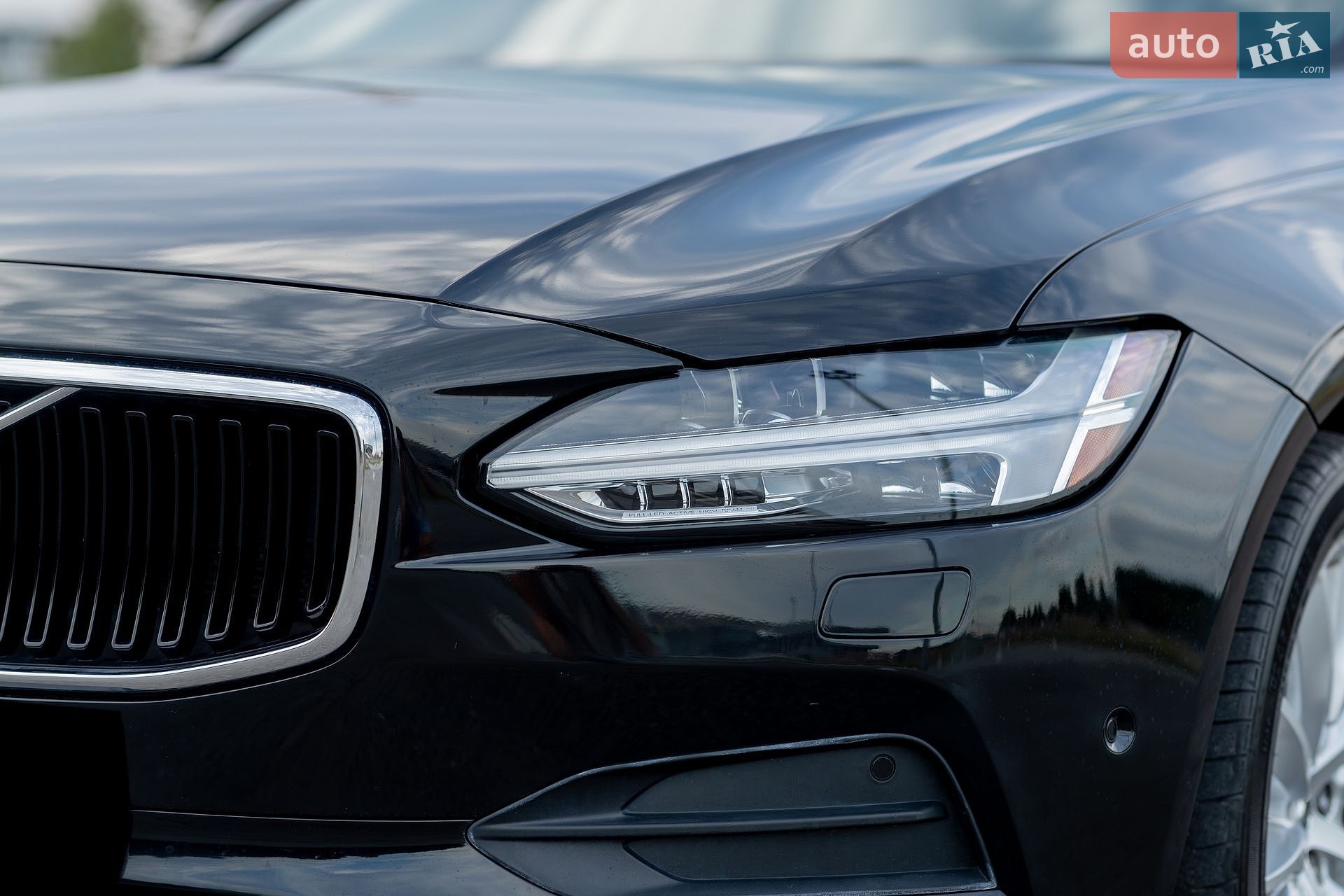 Volvo S90 2017 VIN LVY992MK9JP027252 фото оголошення 8 з 16