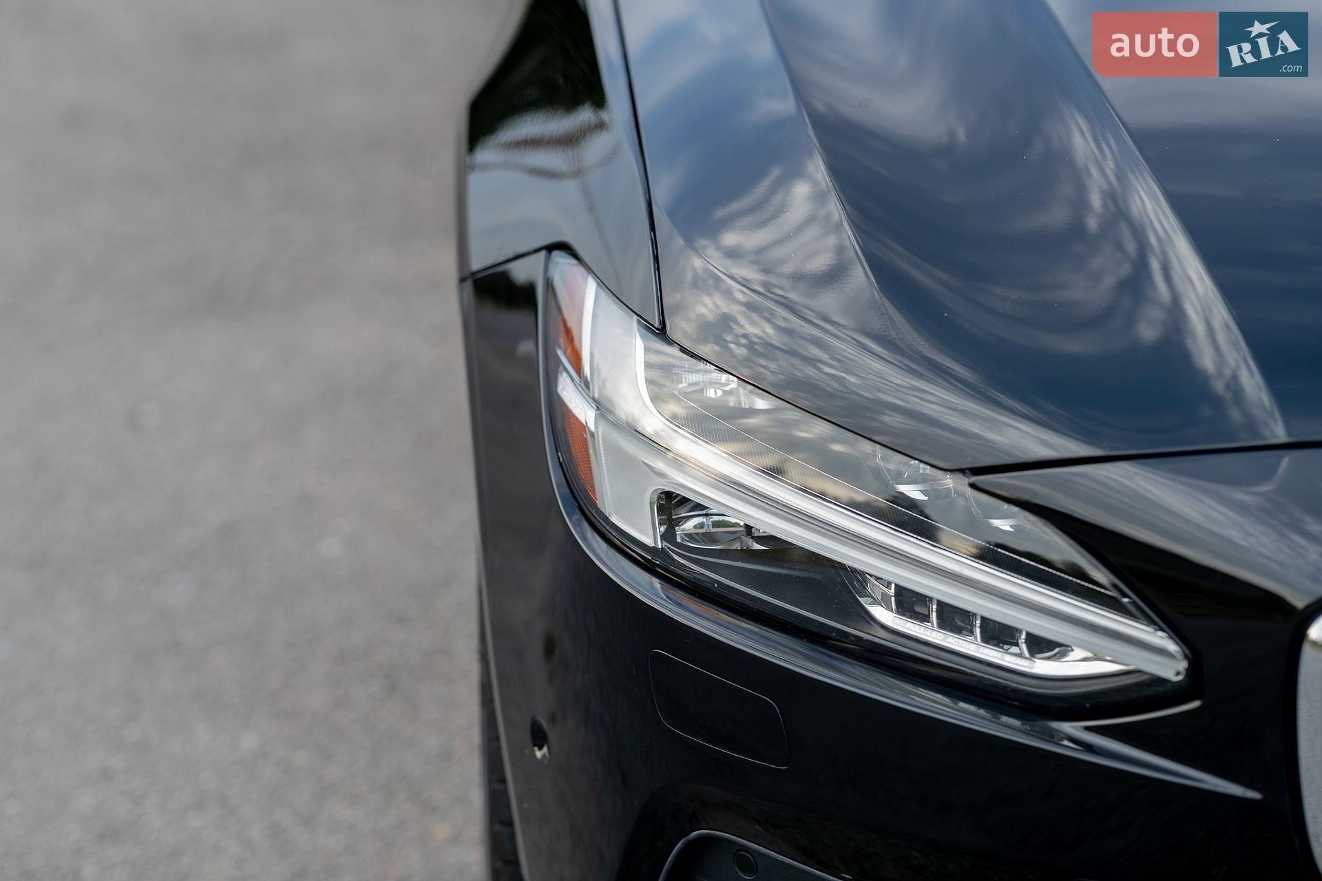 Volvo S90 2017 VIN LVY992MK9JP027252 фото оголошення 9 з 16