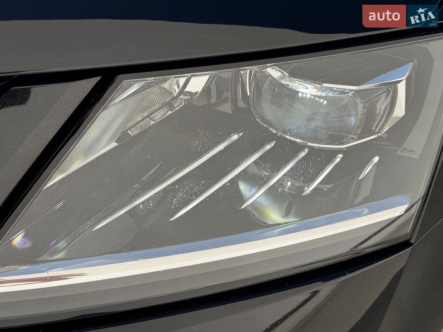 Skoda Octavia 2019 VIN TMBJG9NEXK0136972 фото оголошення 28 з 134