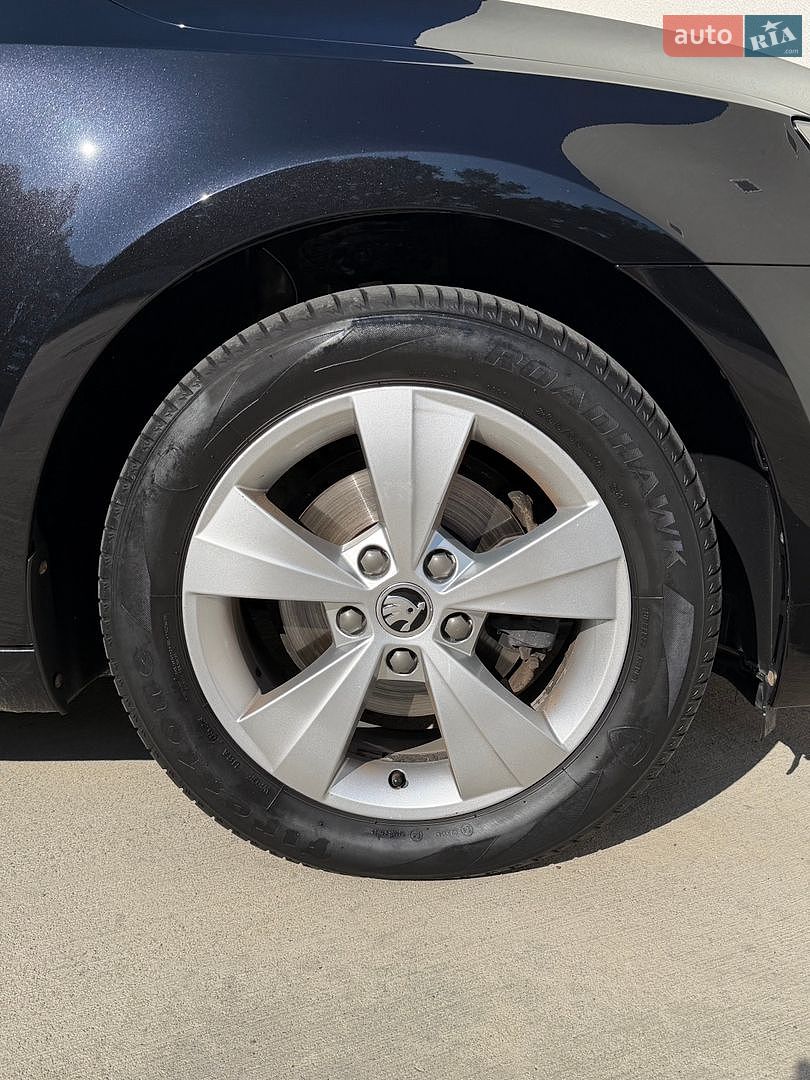 Skoda Octavia 2019 VIN TMBJG9NEXK0136972 фото оголошення 47 з 134