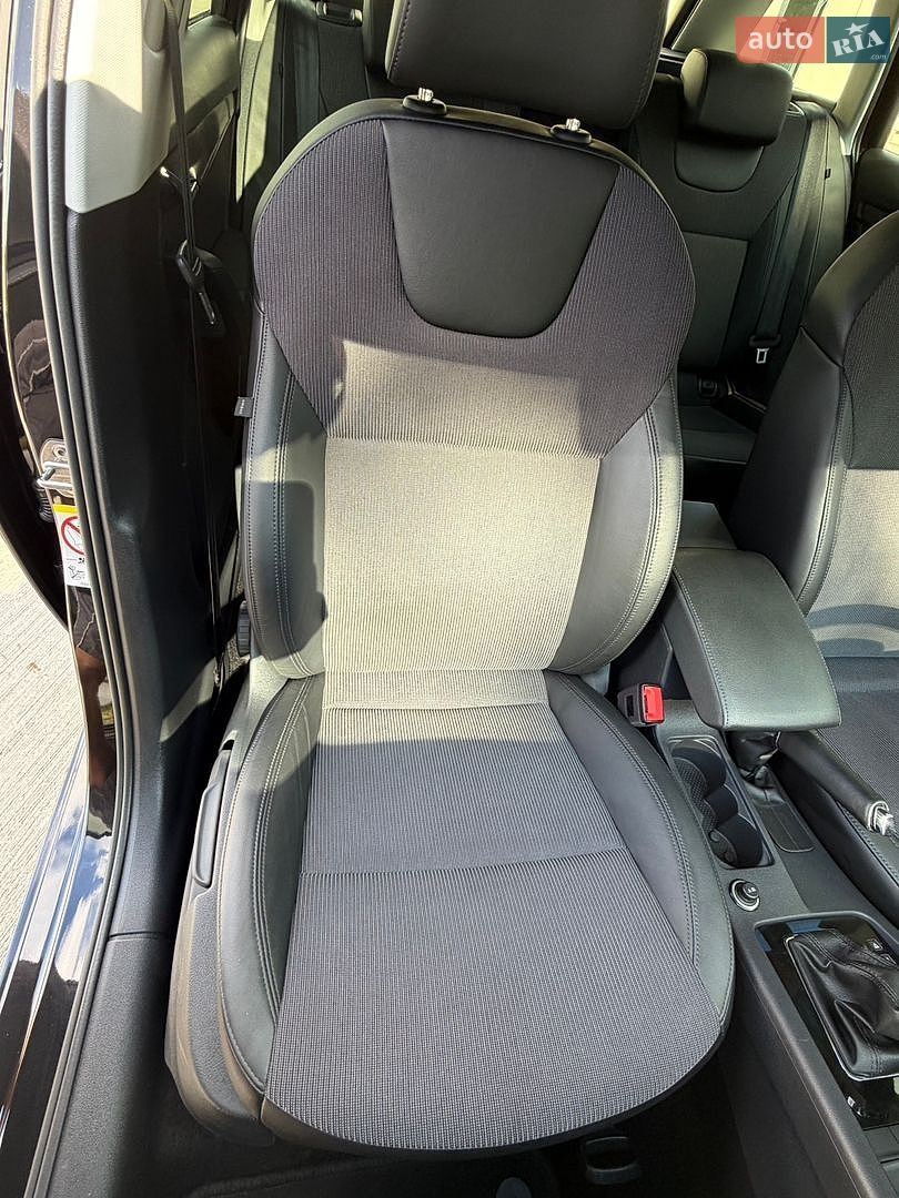 Skoda Octavia 2019 VIN TMBJG9NEXK0136972 фото оголошення 57 з 134