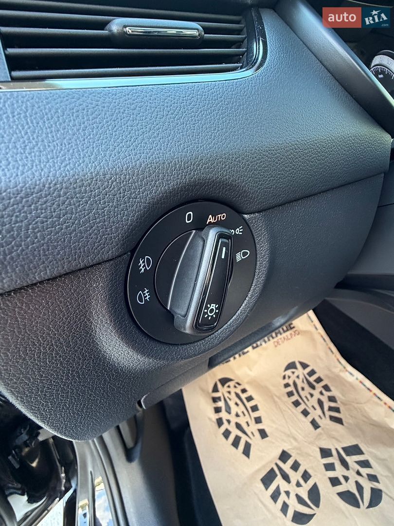 Skoda Octavia 2019 VIN TMBJG9NEXK0136972 фото оголошення 72 з 134