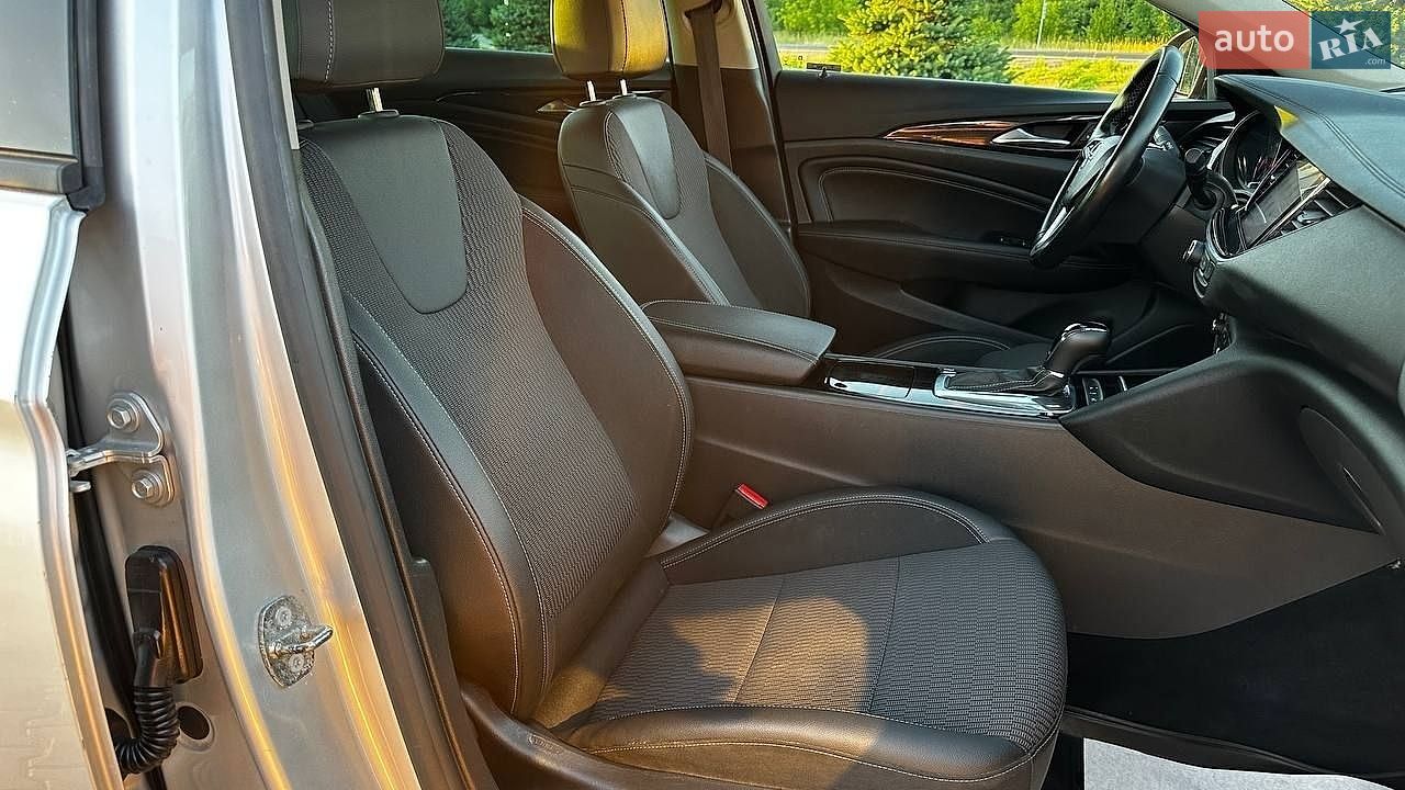 Opel Insignia 2017 VIN W0VZS6EF2J1049655 фото оголошення 28 з 35