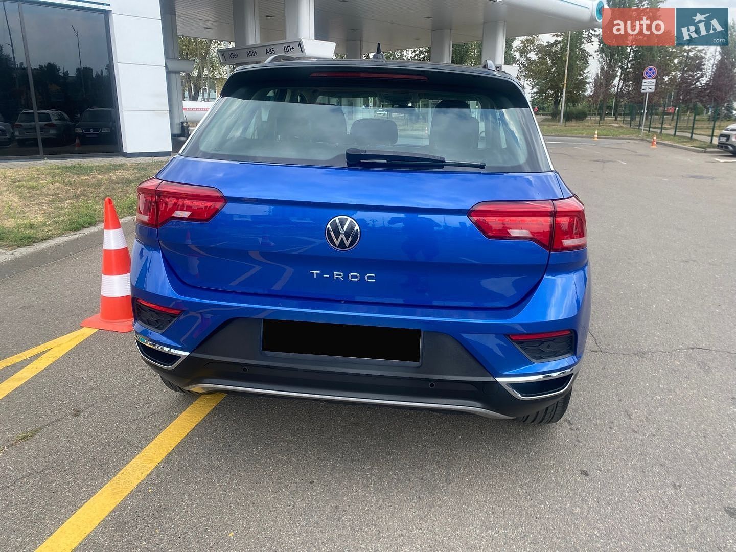 Volkswagen T-Roc 2021 VIN WVGZZZA1ZMV118727 фото оголошення 4 з 23
