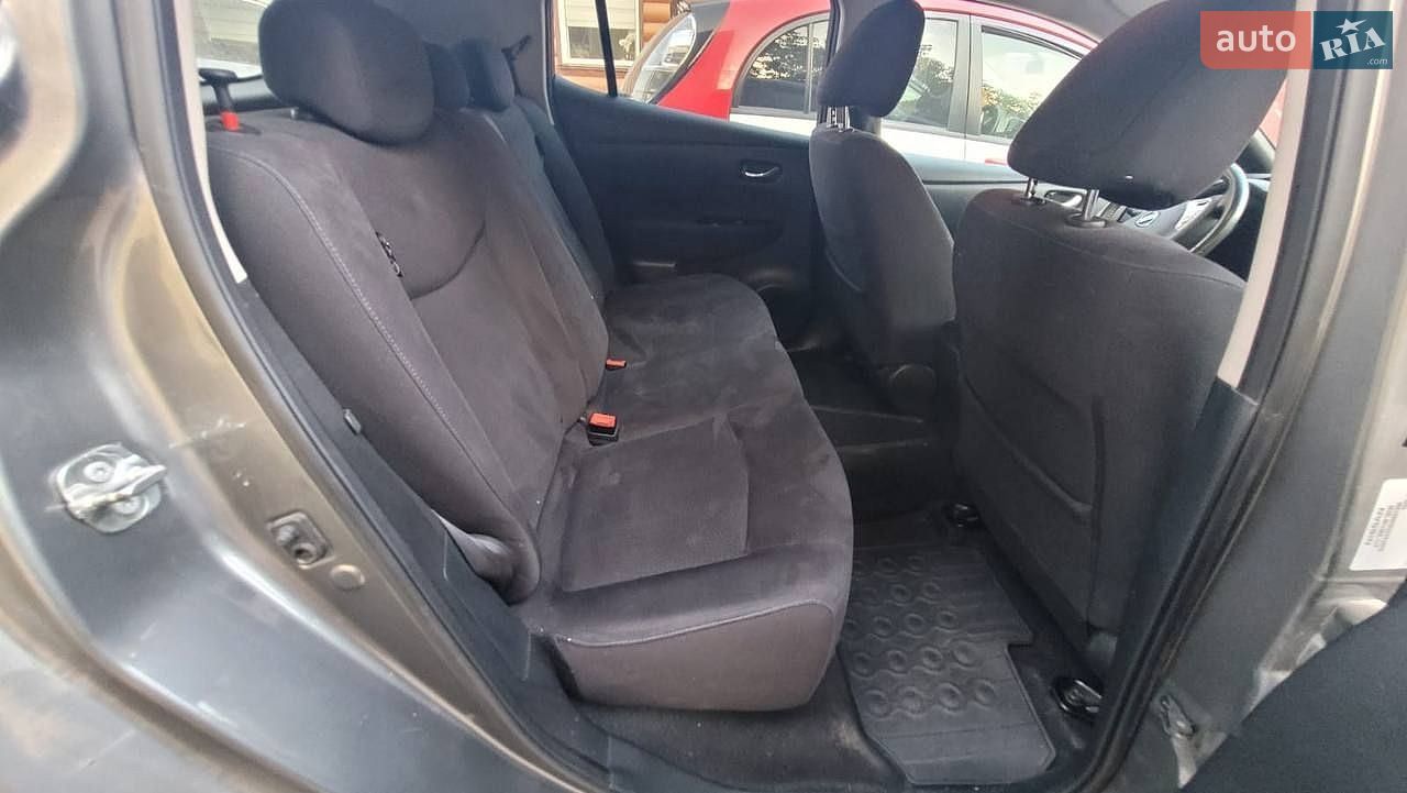 Nissan Leaf 2015 VIN SJNFAAZE0U6031350 фото оголошення 18 з 19