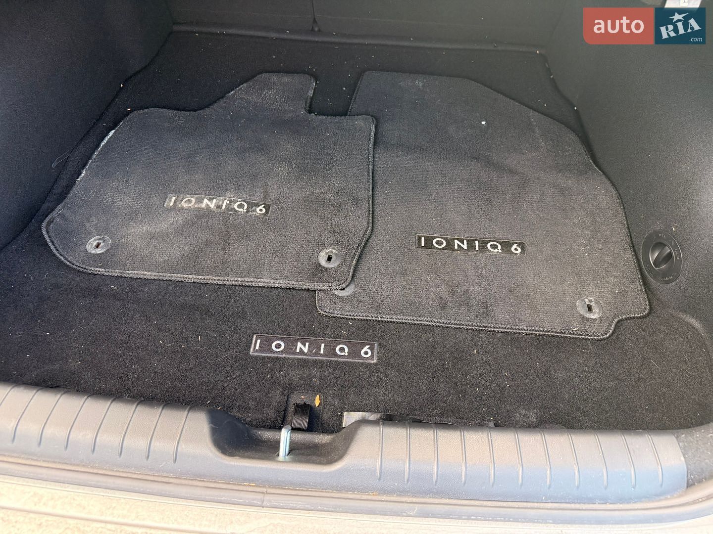 Hyundai Ioniq 6 2023 VIN KMHM54AC0RA054663 фото оголошення 27 з 35