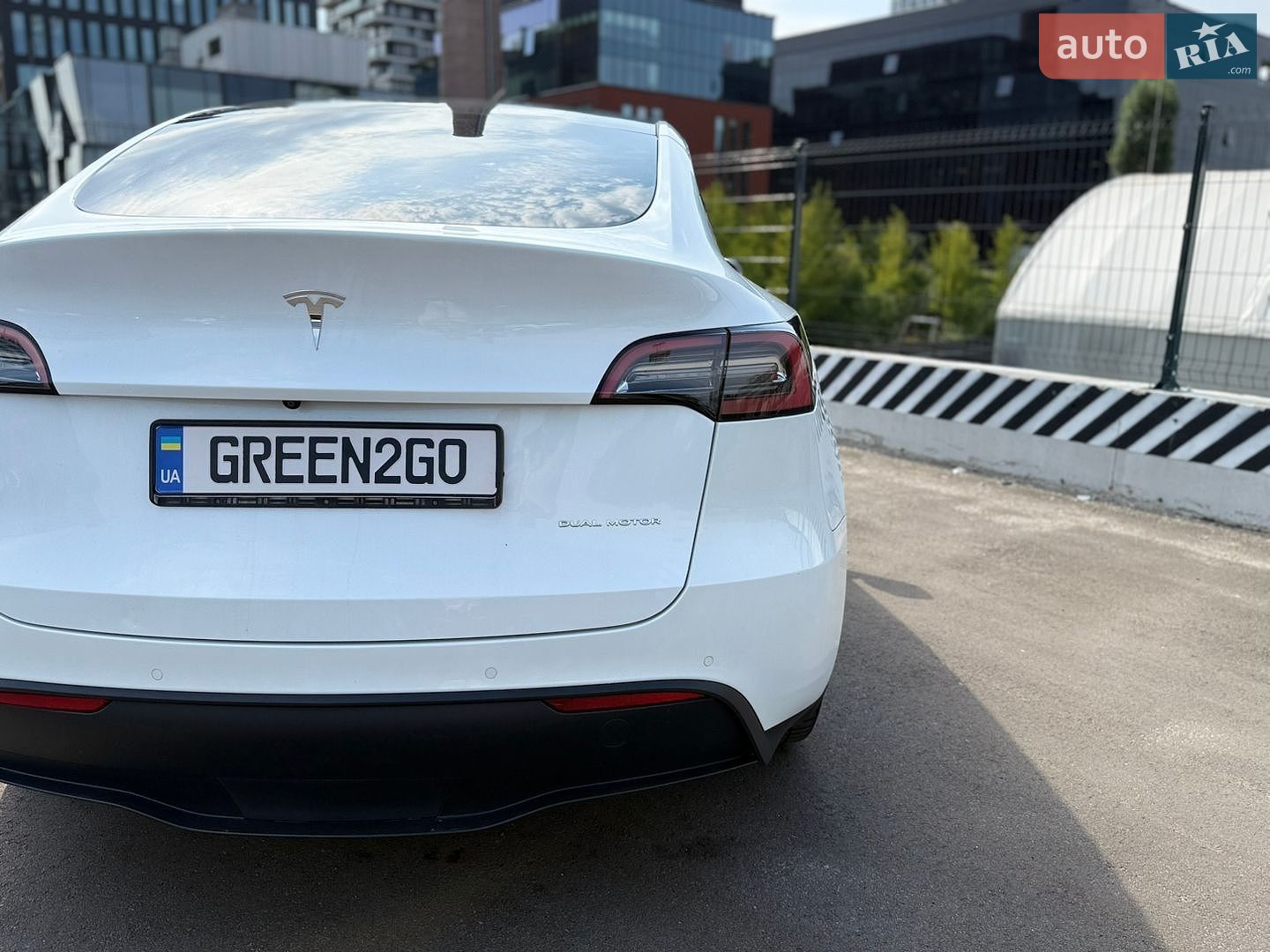 Tesla Model Y 2022 VIN 7SAYGAEEXNF488944 фото оголошення 9 з 21