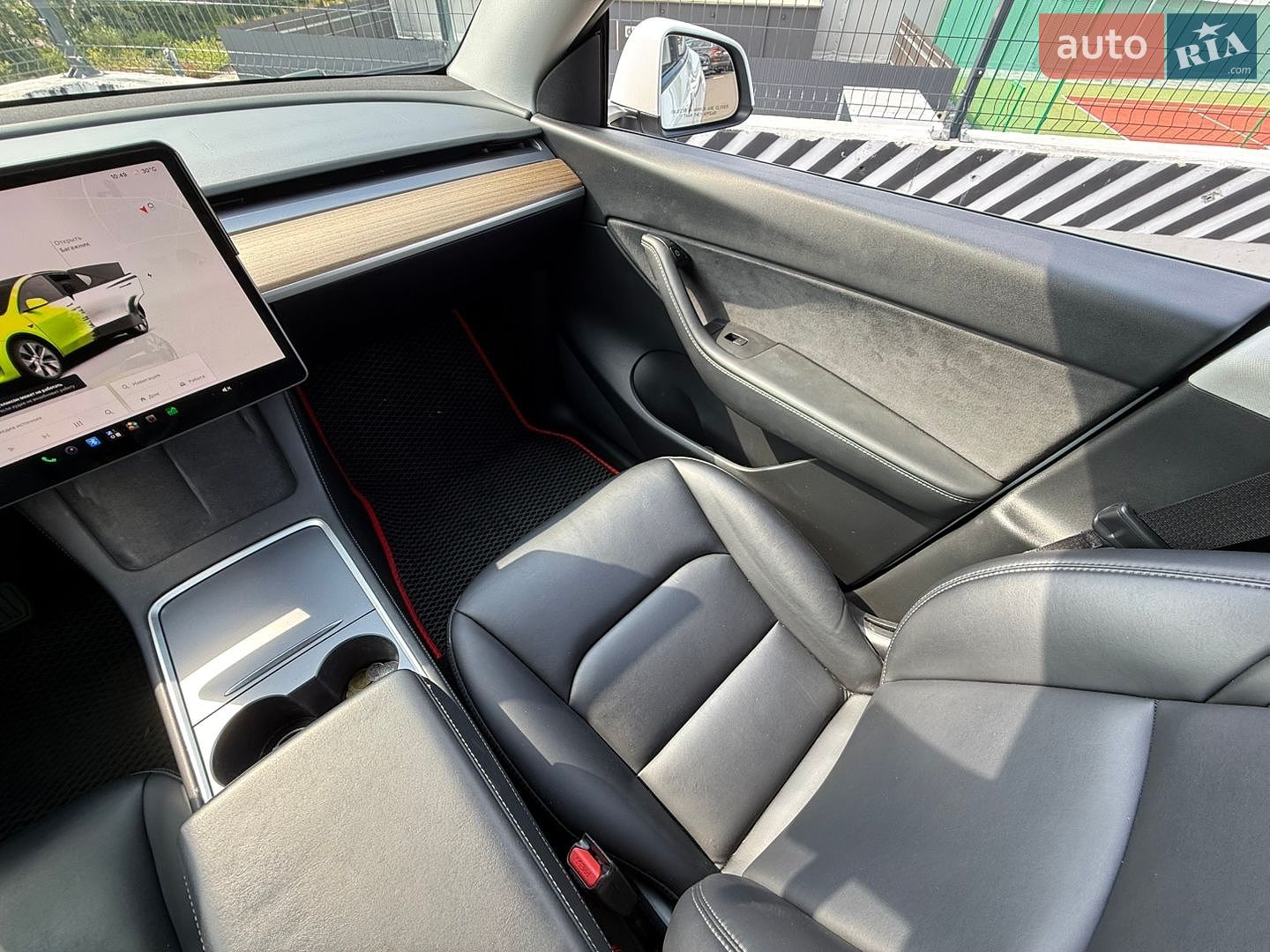 Tesla Model Y 2022 VIN 7SAYGAEEXNF488944 фото оголошення 16 з 21