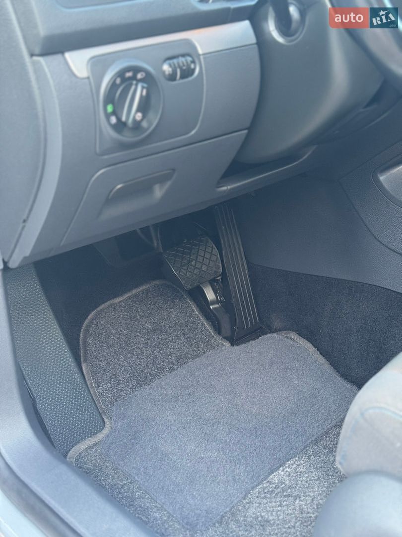 Volkswagen Golf 2007 VIN WVWZZZ1KZ7W206804 фото оголошення 26 з 55