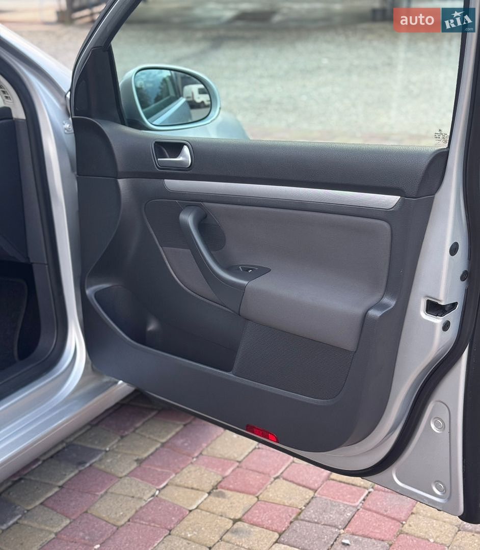 Volkswagen Golf 2007 VIN WVWZZZ1KZ7W206804 фото оголошення 42 з 55
