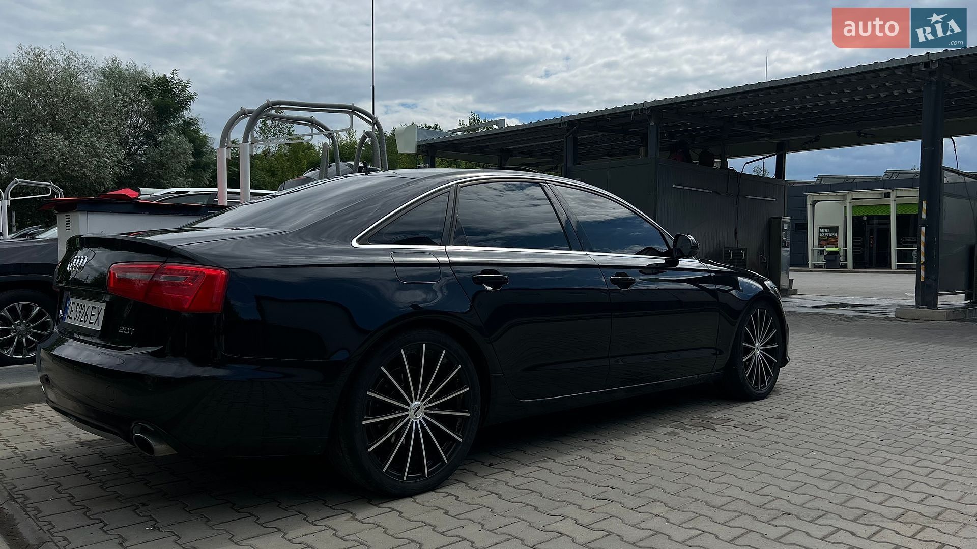 Audi A6 2012 VIN WAUDFAFC0CN139122 фото оголошення 8 з 20