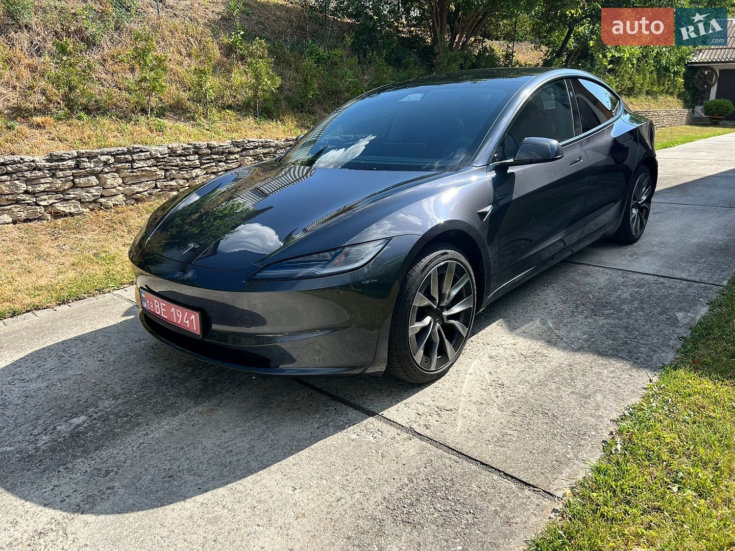 Tesla Model 3 2024 VIN 5YJ3E1EA4RF871875 фото оголошення 2 з 16