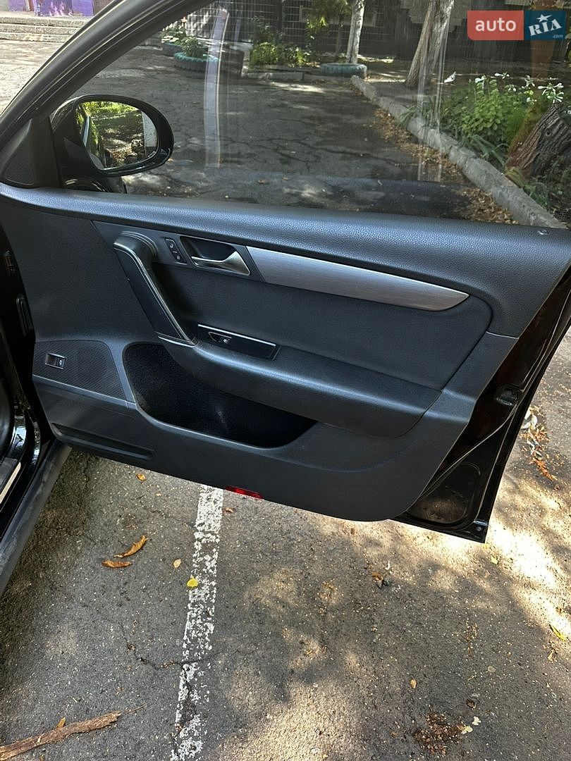 Volkswagen Passat 2009 VIN WVWZZZ3CZAP006184 фото оголошення 16 з 24