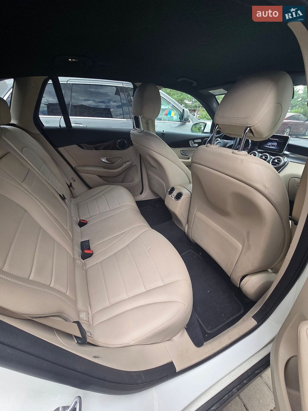 Mercedes-Benz GLC-Class 2018 VIN WDC0G5EBXJF418707 фото оголошення 11 з 18