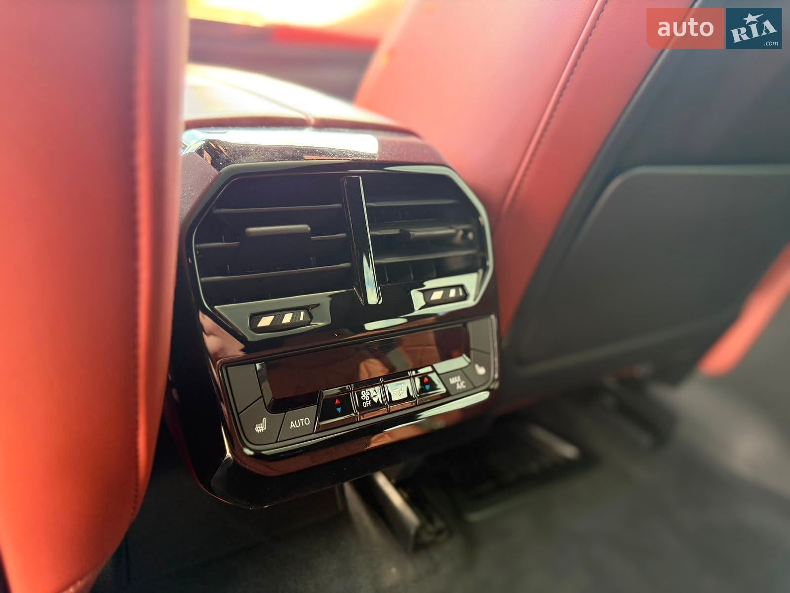 BMW iX 2023 VIN WB523CF08RCP31761 фото оголошення 19 з 26