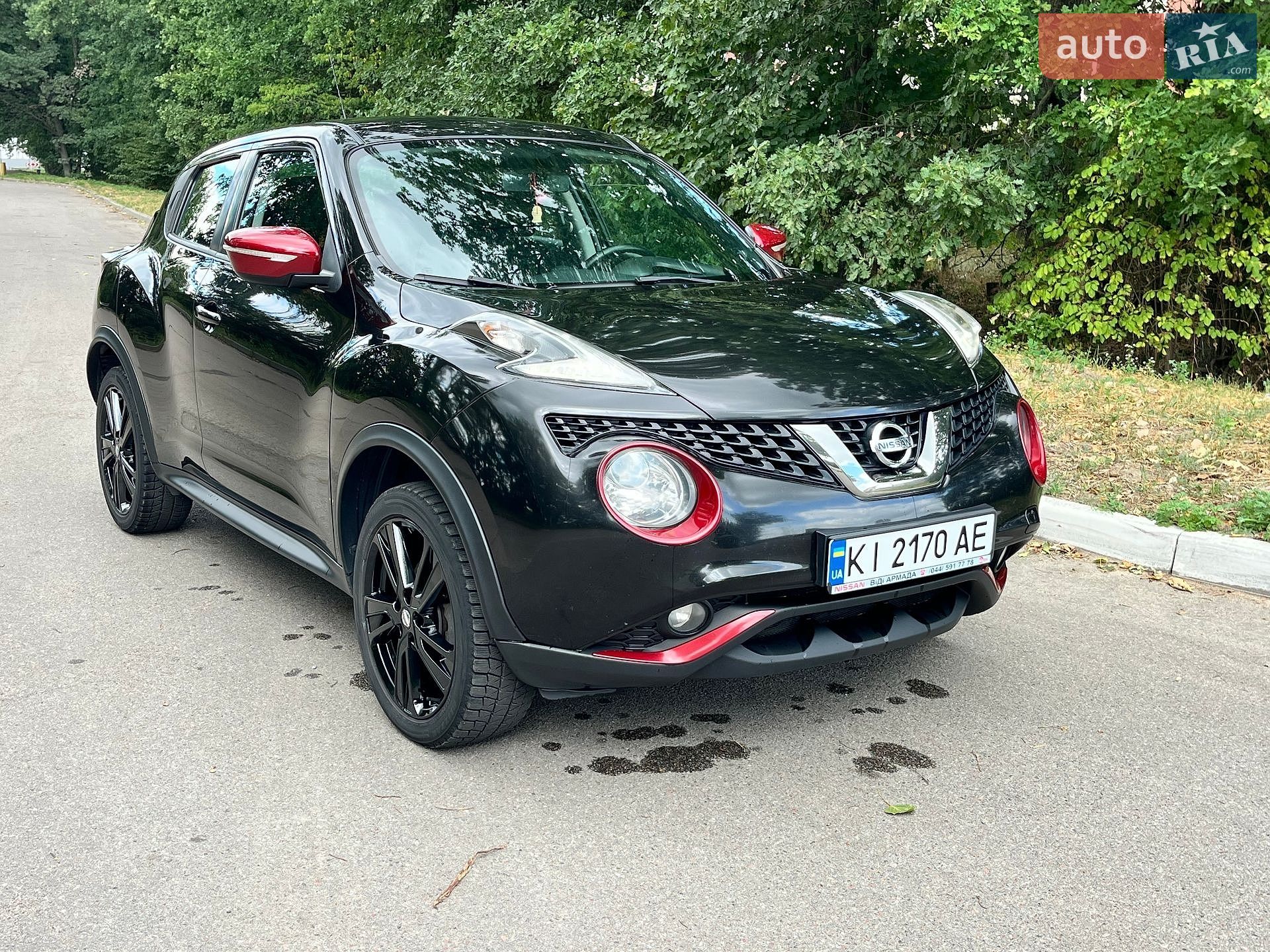 Nissan Juke 2018 VIN SJNFBAF15U7438233 фото оголошення 2 з 22