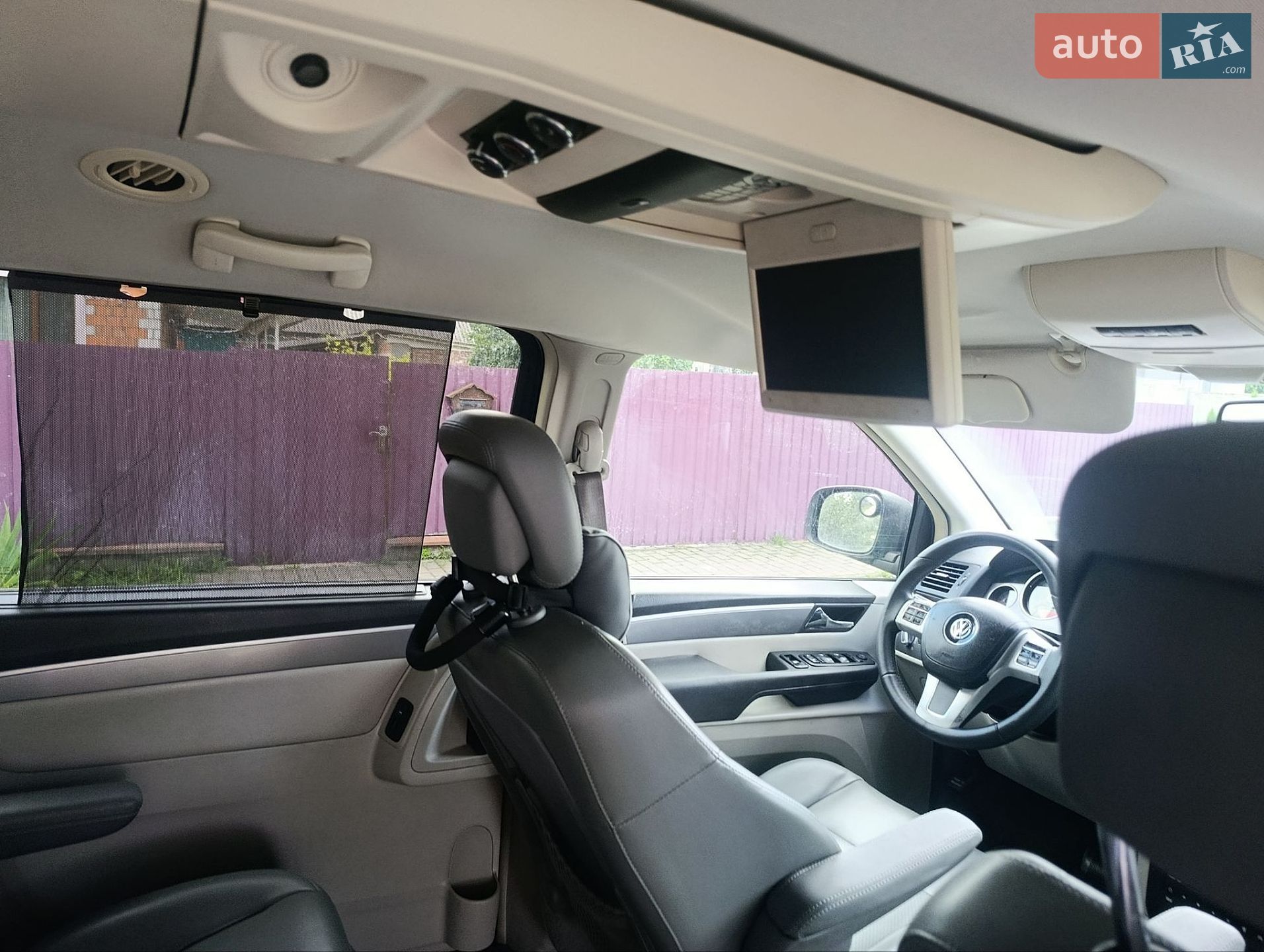 Volkswagen Routan 2013 VIN 2C4RVABG7ER134381 фото оголошення 9 з 45