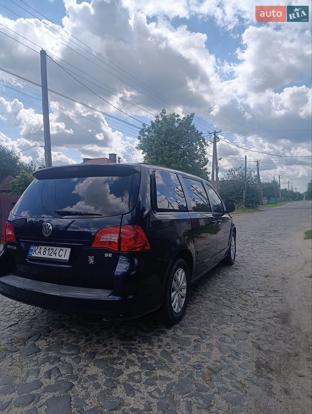 Volkswagen Routan 2013 VIN 2C4RVABG7ER134381 фото оголошення 5 з 45