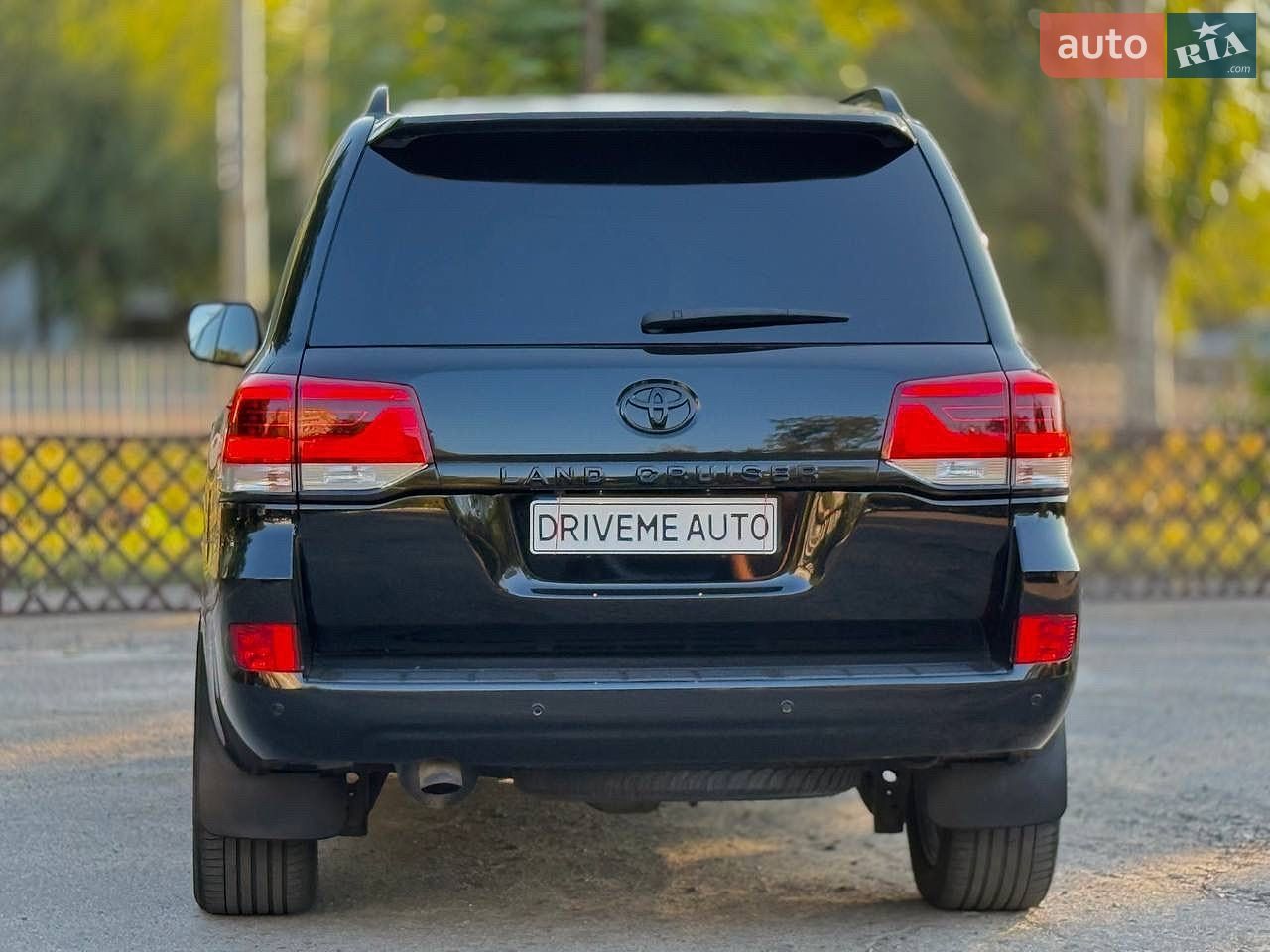 Toyota Land Cruiser 2019 VIN JTMCX05J504193765 фото оголошення 5 з 35