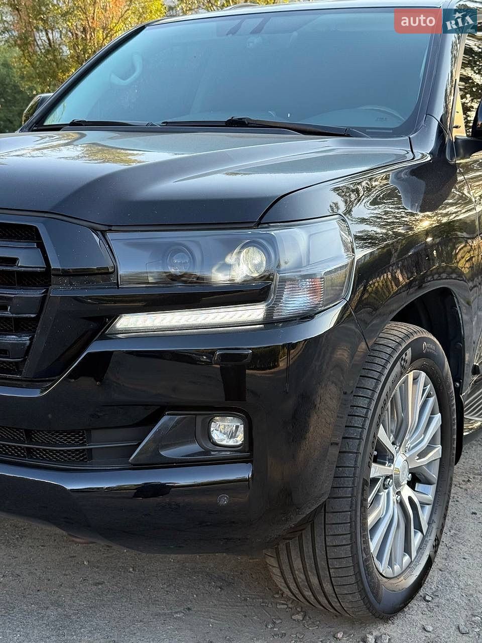 Toyota Land Cruiser 2019 VIN JTMCX05J504193765 фото оголошення 10 з 35