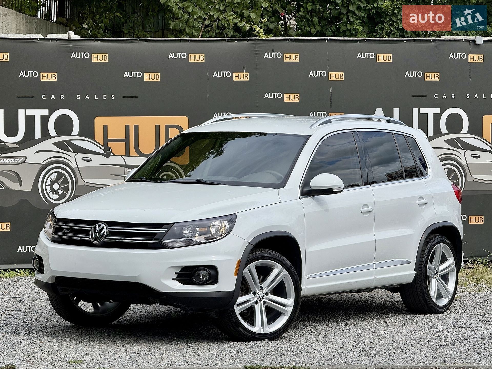 Volkswagen Tiguan 2016 VIN WVGBV7AXXGW006406 фото оголошення 3 з 20