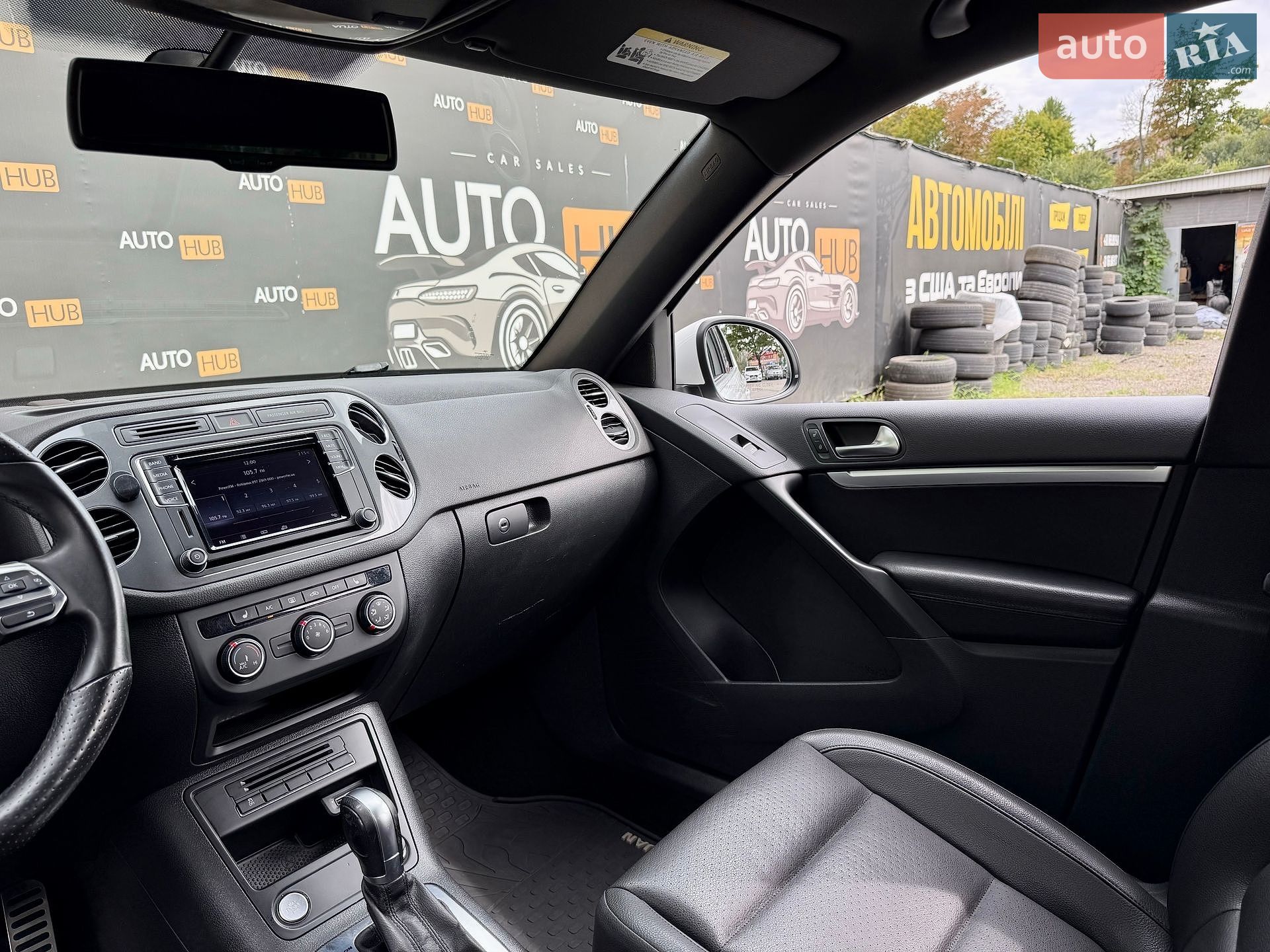 Volkswagen Tiguan 2016 VIN WVGBV7AXXGW006406 фото оголошення 13 з 20