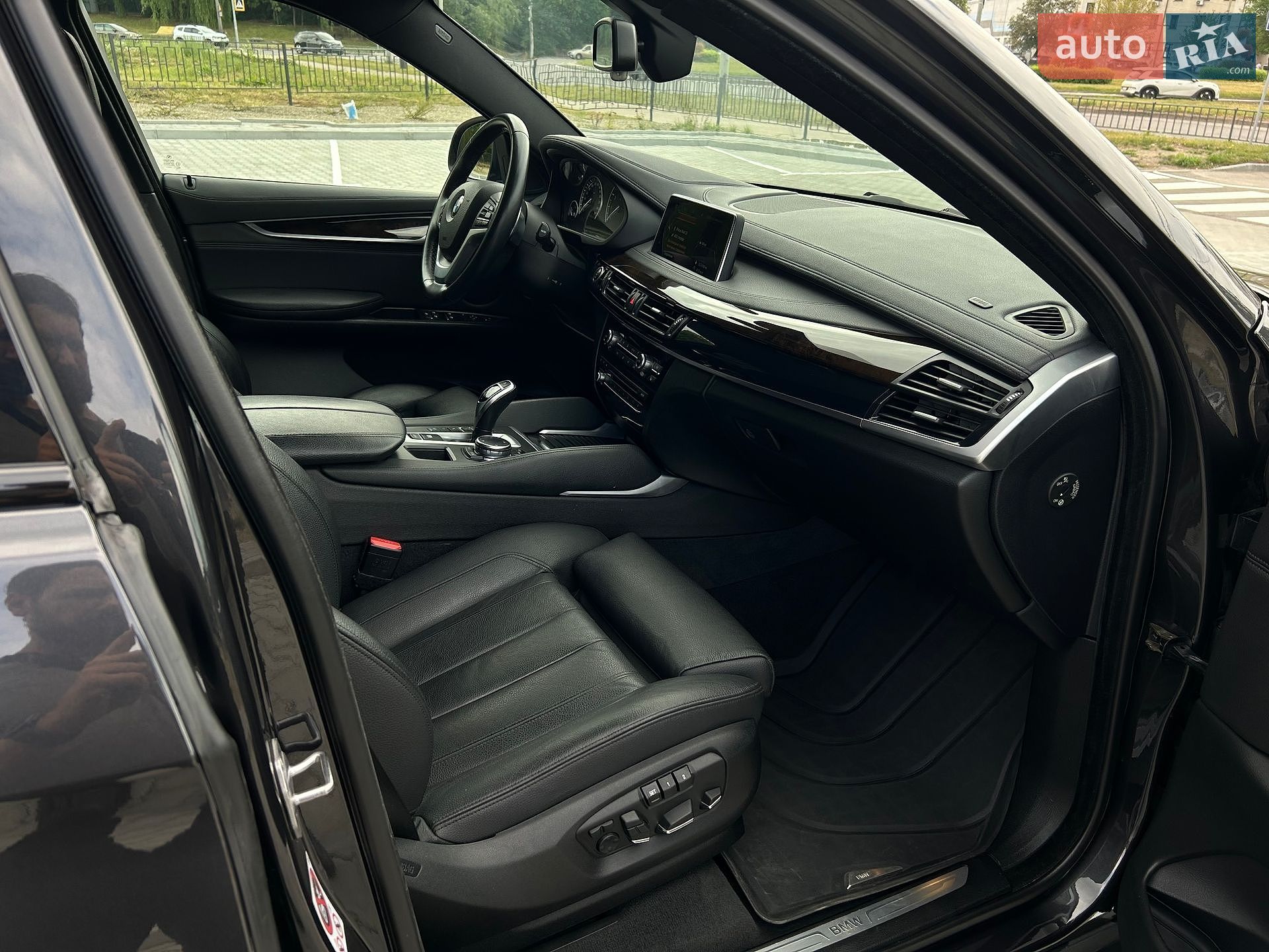 BMW X6 2015 VIN WBAKU210400R58076 фото оголошення 29 з 45
