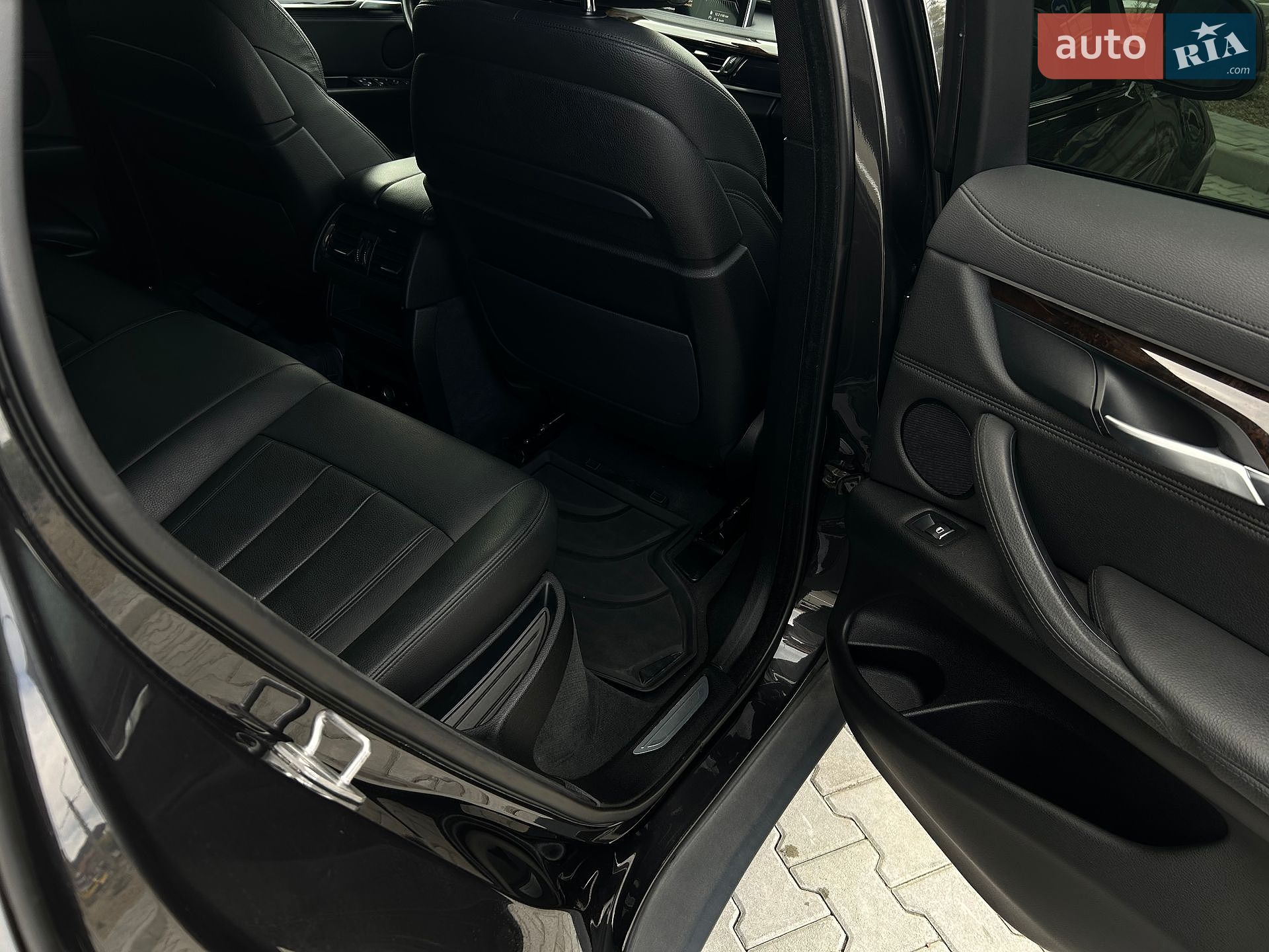 BMW X6 2015 VIN WBAKU210400R58076 фото оголошення 30 з 45