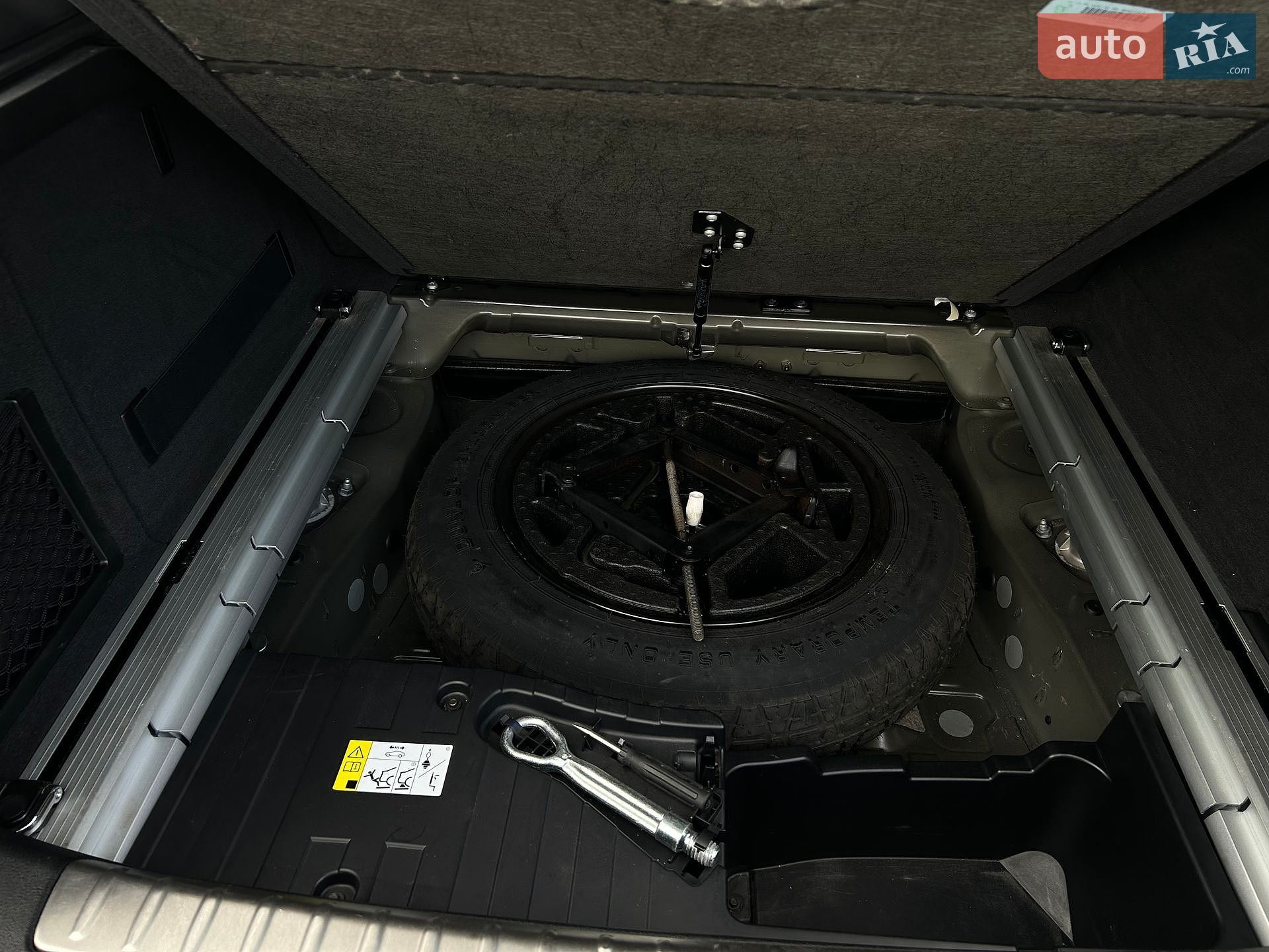 BMW X6 2015 VIN WBAKU210400R58076 фото оголошення 33 з 45