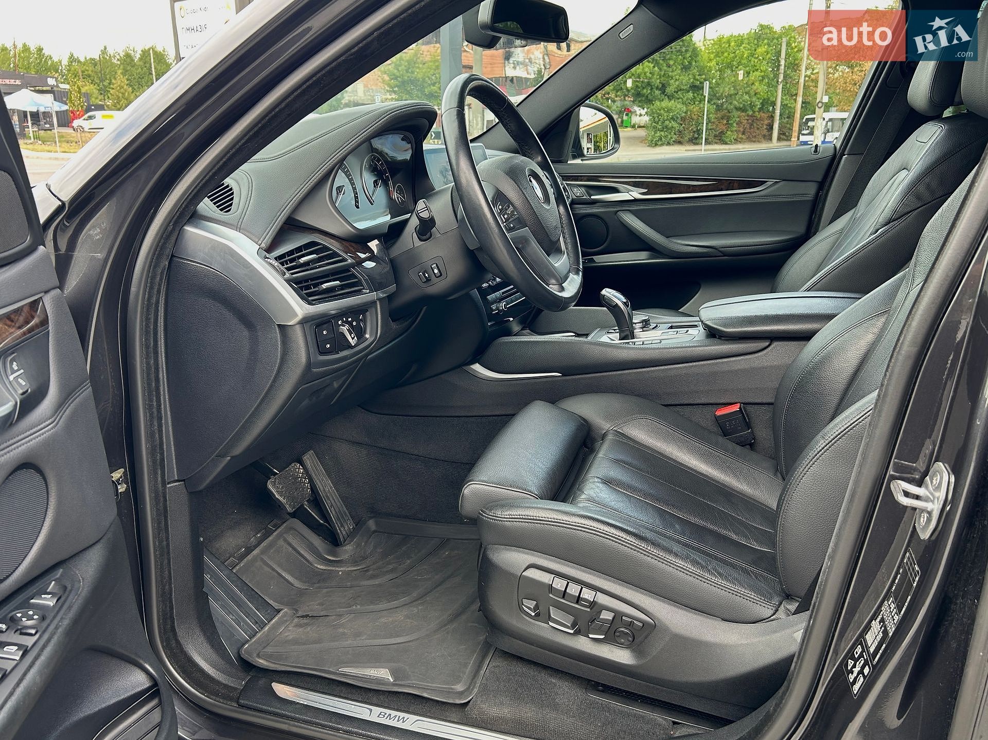 BMW X6 2015 VIN WBAKU210400R58076 фото оголошення 22 з 45