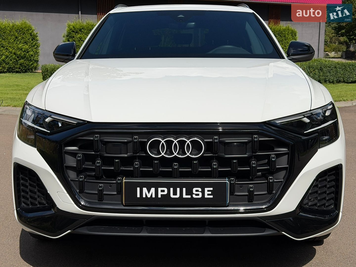 Audi Q8 2025 VIN WAUZZZF15SD035286 фото оголошення 3 з 57
