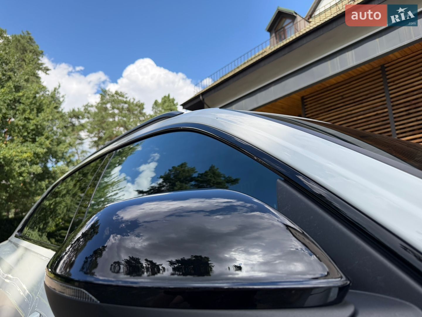 Audi Q8 2025 VIN WAUZZZF15SD035286 фото оголошення 24 з 57