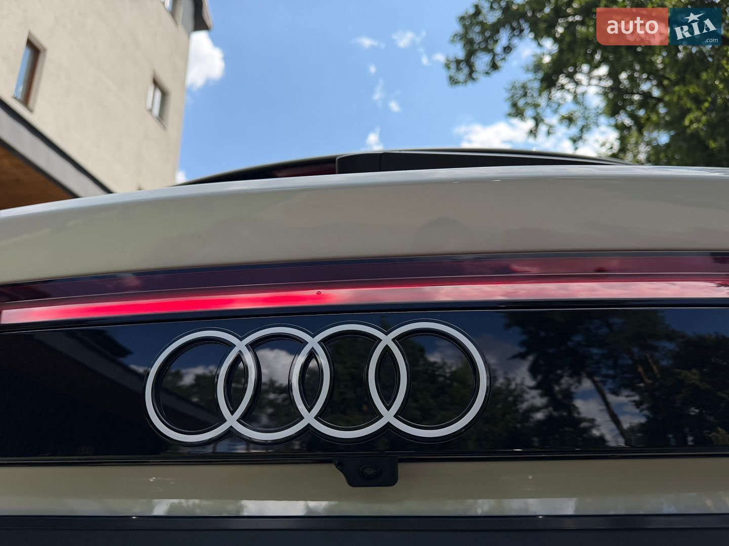 Audi Q8 2025 VIN WAUZZZF15SD035286 фото оголошення 31 з 57