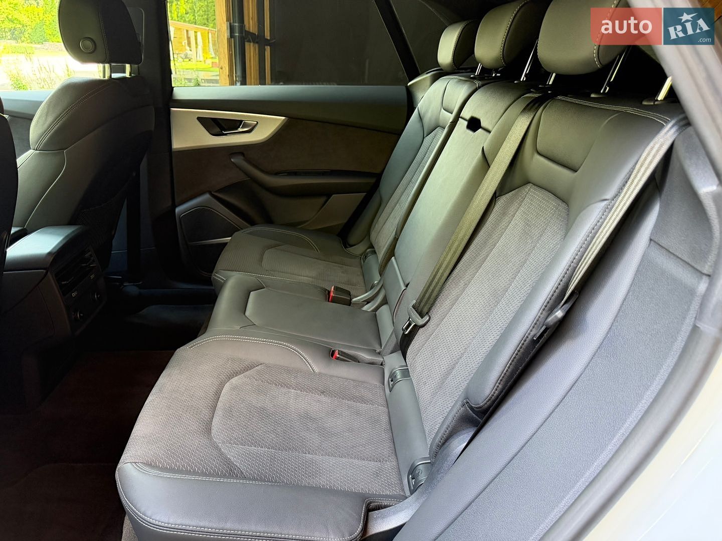 Audi Q8 2025 VIN WAUZZZF15SD035286 фото оголошення 37 з 57