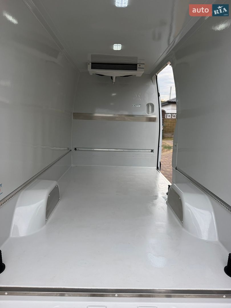 Mercedes-Benz Sprinter 2017 VIN VSY11757TFC557115 фото оголошення 11 з 28