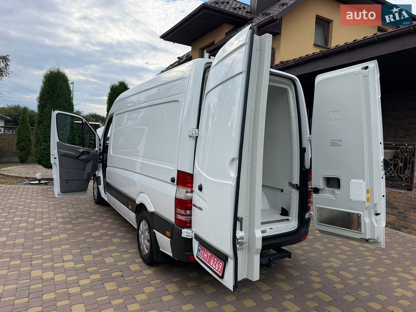 Mercedes-Benz Sprinter 2017 VIN VSY11757TFC557115 фото оголошення 21 з 28