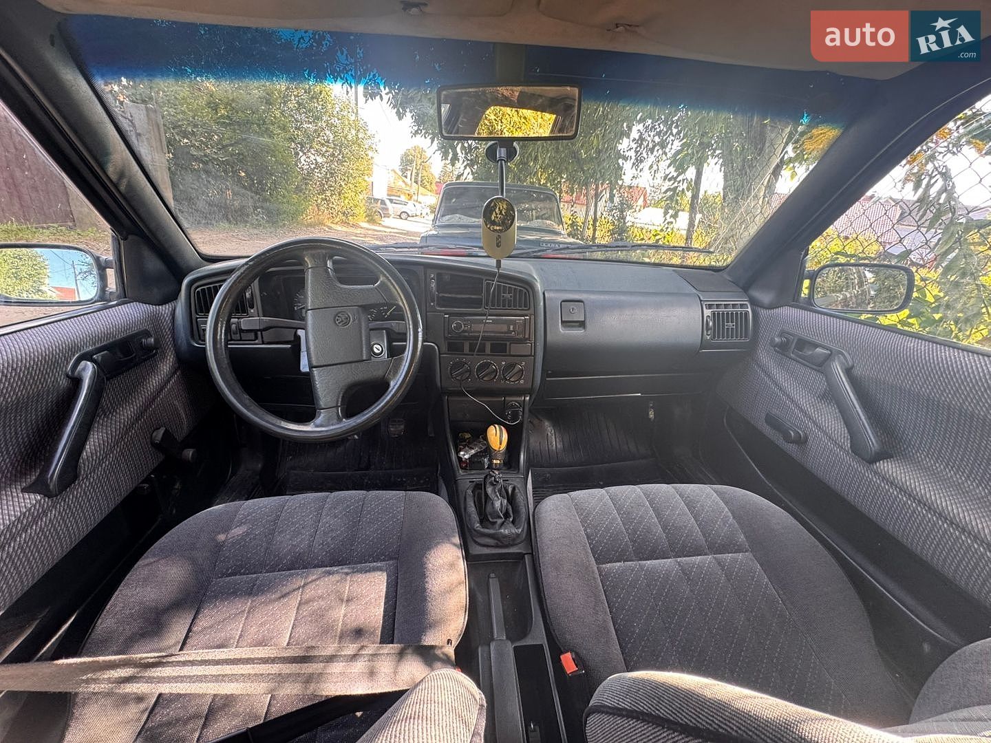 Volkswagen Passat 1989 VIN WVWZZZ31ZKB108197 фото оголошення 2 з 10