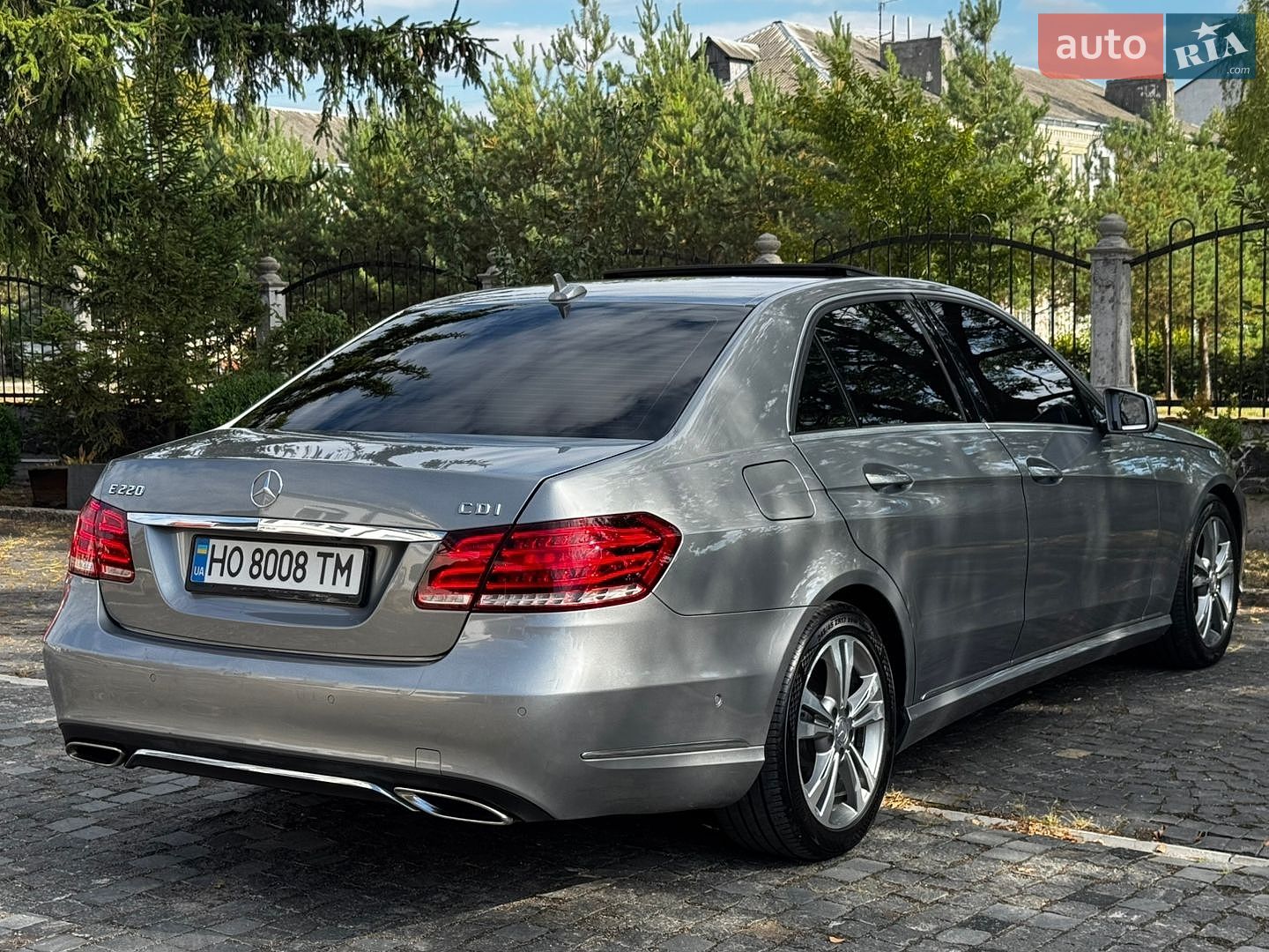 Mercedes-Benz E-Class 2013 VIN WDDHF0CB7EA940270 фото оголошення 9 з 32