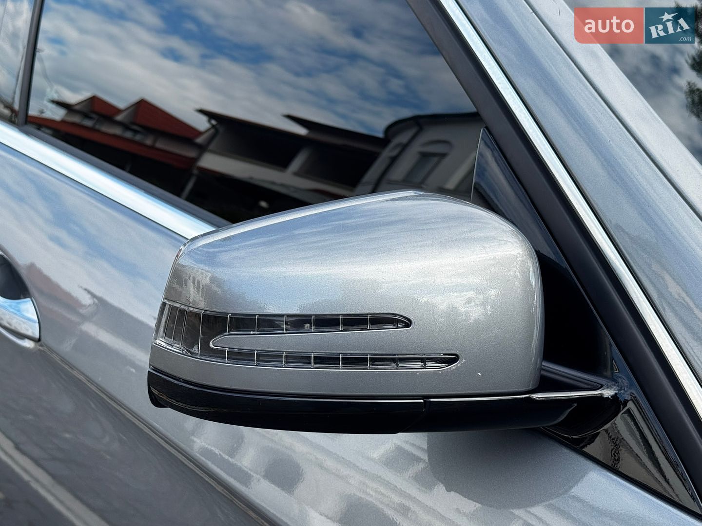 Mercedes-Benz E-Class 2013 VIN WDDHF0CB7EA940270 фото оголошення 13 з 32