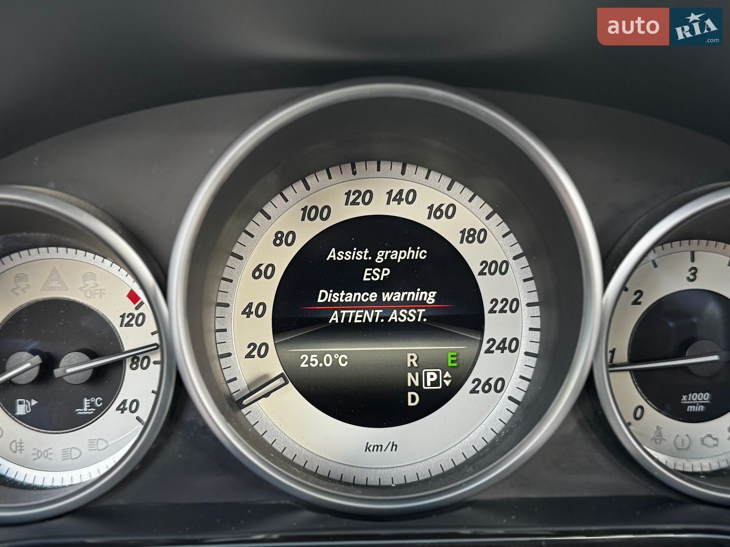 Mercedes-Benz E-Class 2013 VIN WDDHF0CB7EA940270 фото оголошення 21 з 32