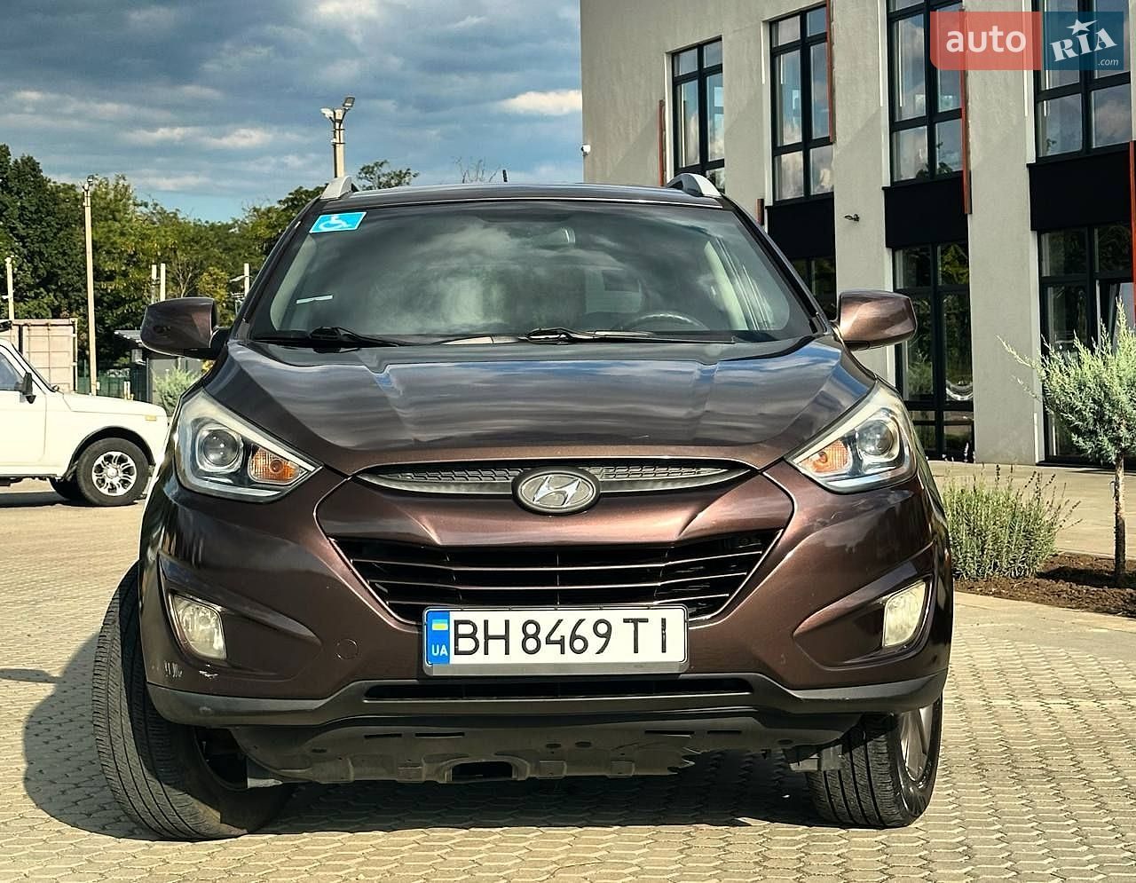 Hyundai Tucson 2014 VIN KM8JU3AG8EU882391 фото оголошення 2 з 12