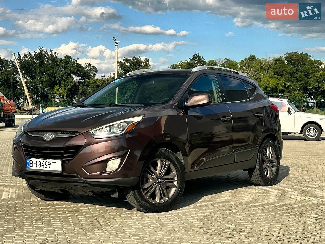 Hyundai Tucson 2014 VIN KM8JU3AG8EU882391 фото оголошення 3 з 12