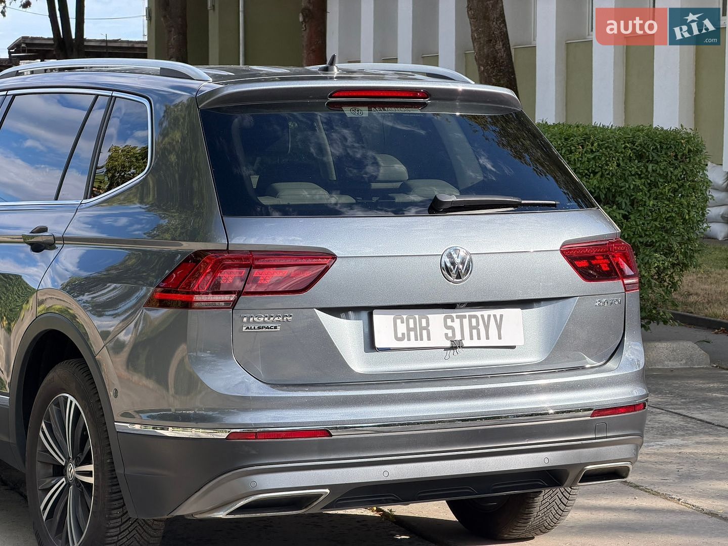 Volkswagen Tiguan 2019 VIN WVGZZZ5NZKM167162 фото оголошення 15 з 62