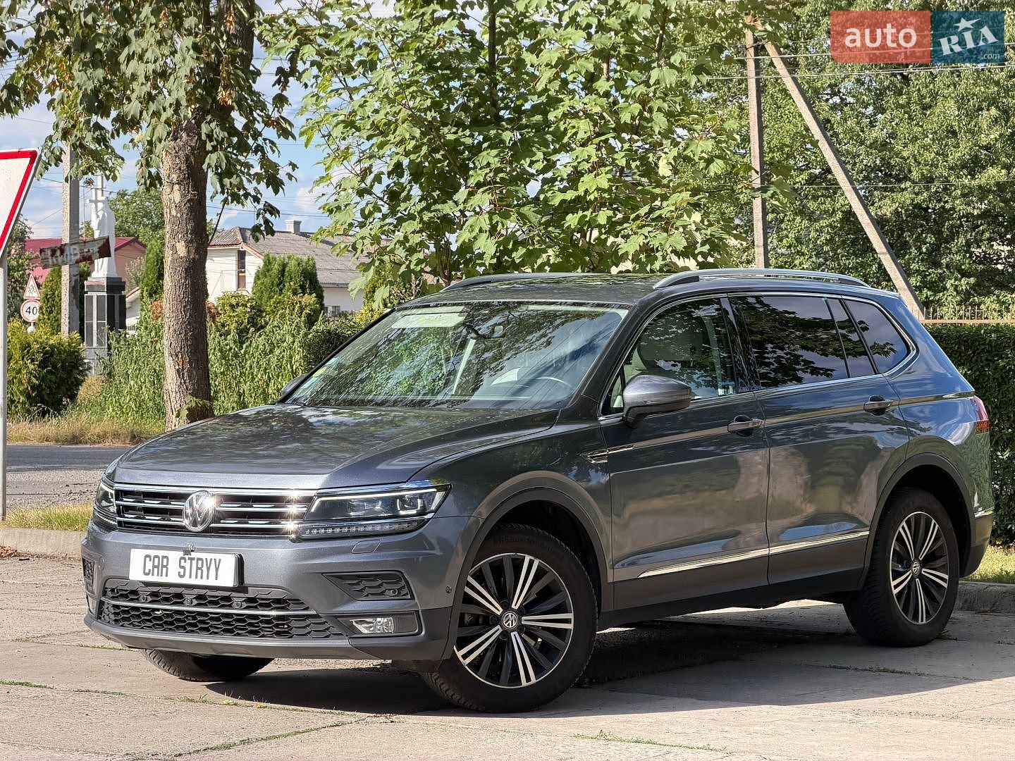 Volkswagen Tiguan 2019 VIN WVGZZZ5NZKM167162 фото оголошення 11 з 62