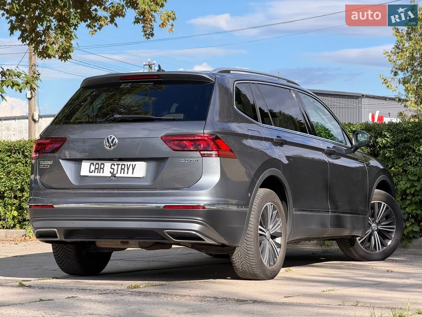 Volkswagen Tiguan 2019 VIN WVGZZZ5NZKM167162 фото оголошення 18 з 62