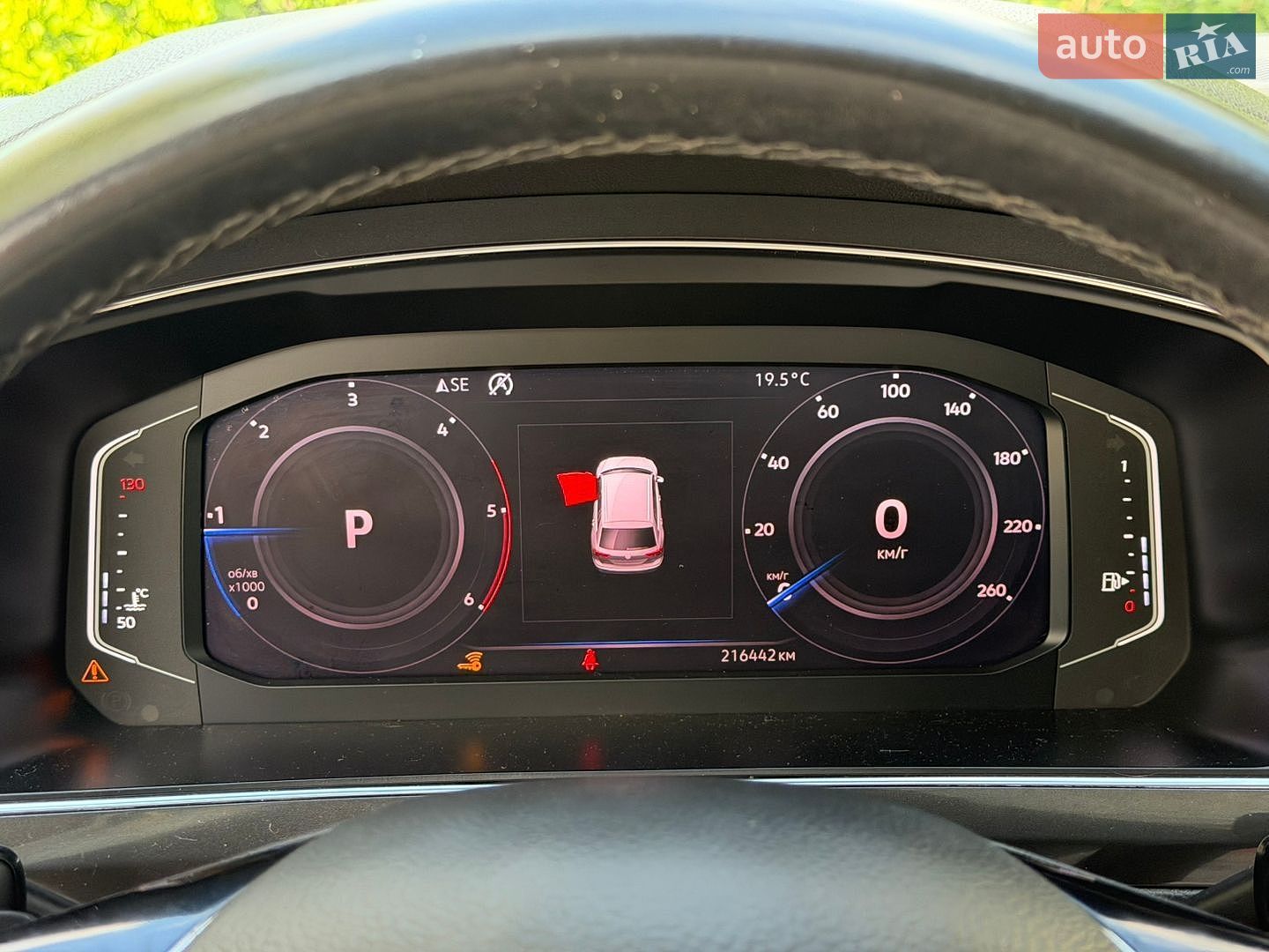 Volkswagen Tiguan 2019 VIN WVGZZZ5NZKM167162 фото оголошення 32 з 62