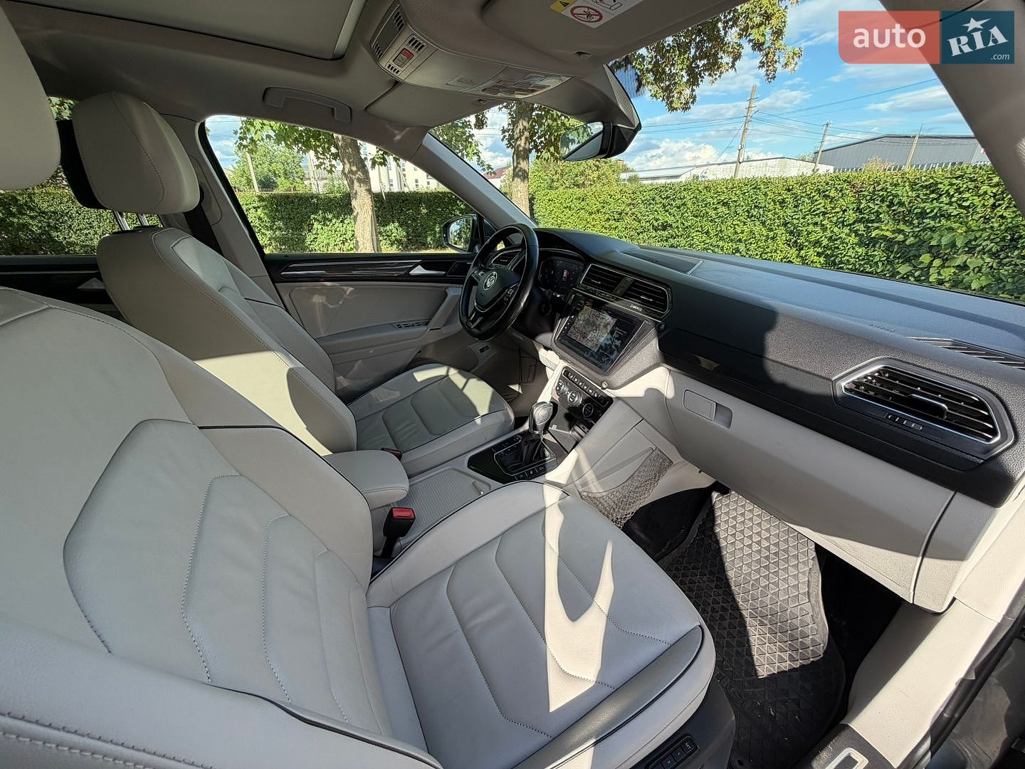 Volkswagen Tiguan 2019 VIN WVGZZZ5NZKM167162 фото оголошення 40 з 62