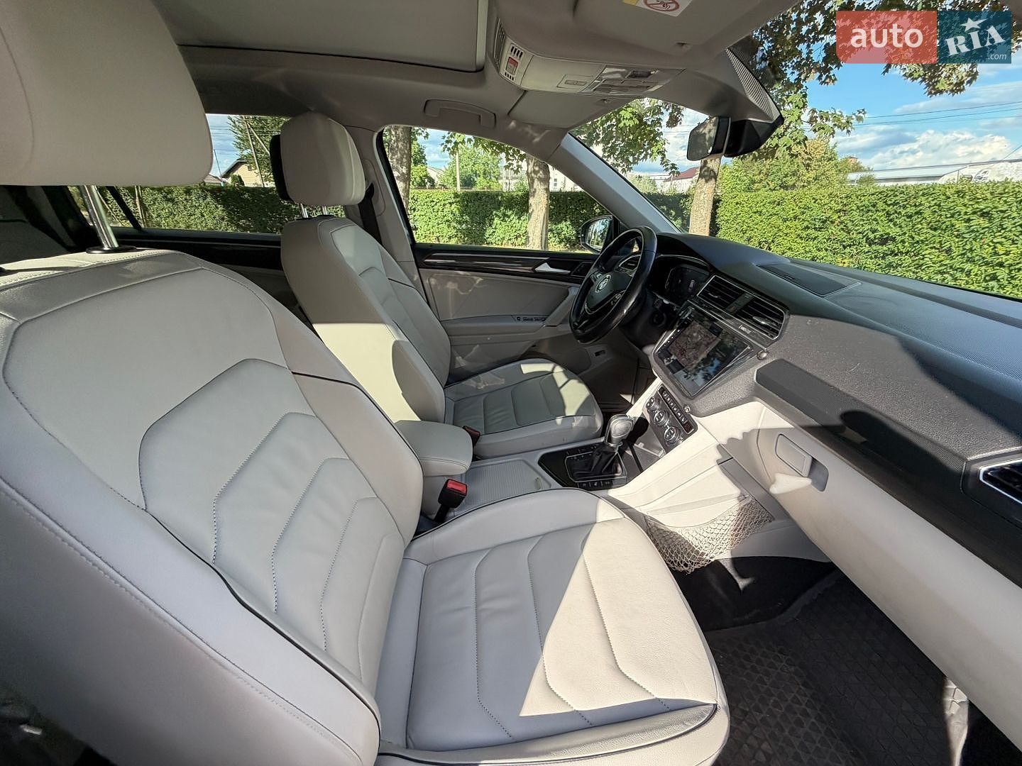 Volkswagen Tiguan 2019 VIN WVGZZZ5NZKM167162 фото оголошення 41 з 62