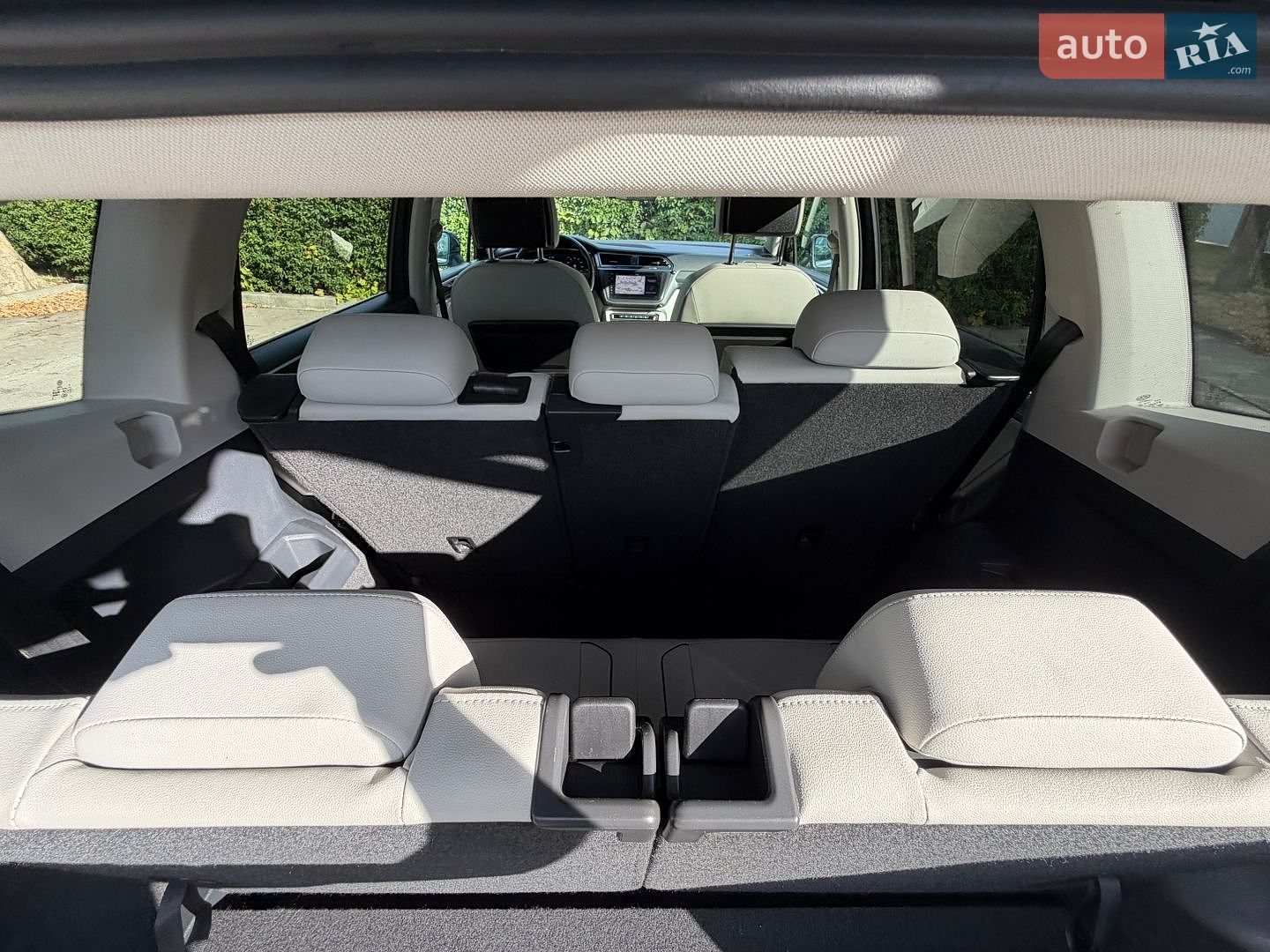 Volkswagen Tiguan 2019 VIN WVGZZZ5NZKM167162 фото оголошення 56 з 62