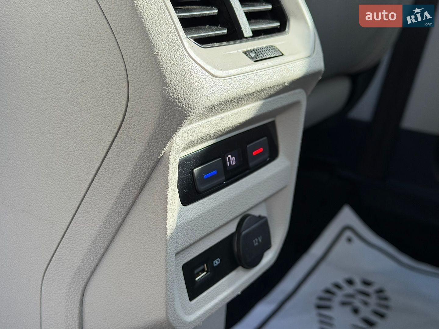 Volkswagen Tiguan 2019 VIN WVGZZZ5NZKM167162 фото оголошення 61 з 62